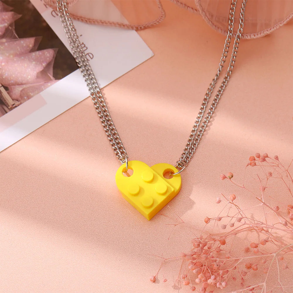 Collar Parejas Corazón Lego 2 Piezas - Colgante Amor Elementos Amistad