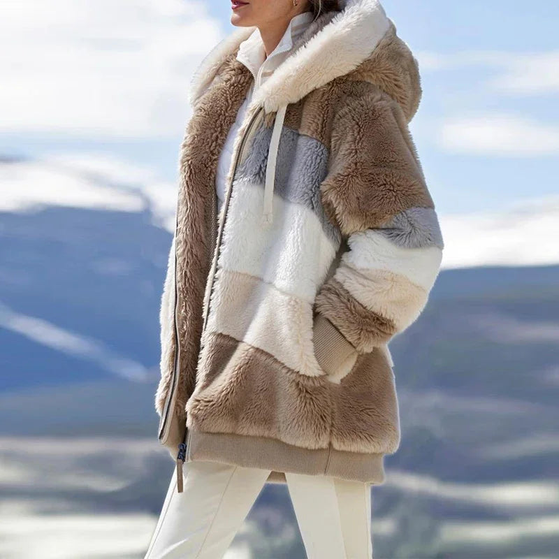 Chaqueta Oversized con Capucha y Felpa - Estilo Streetwear