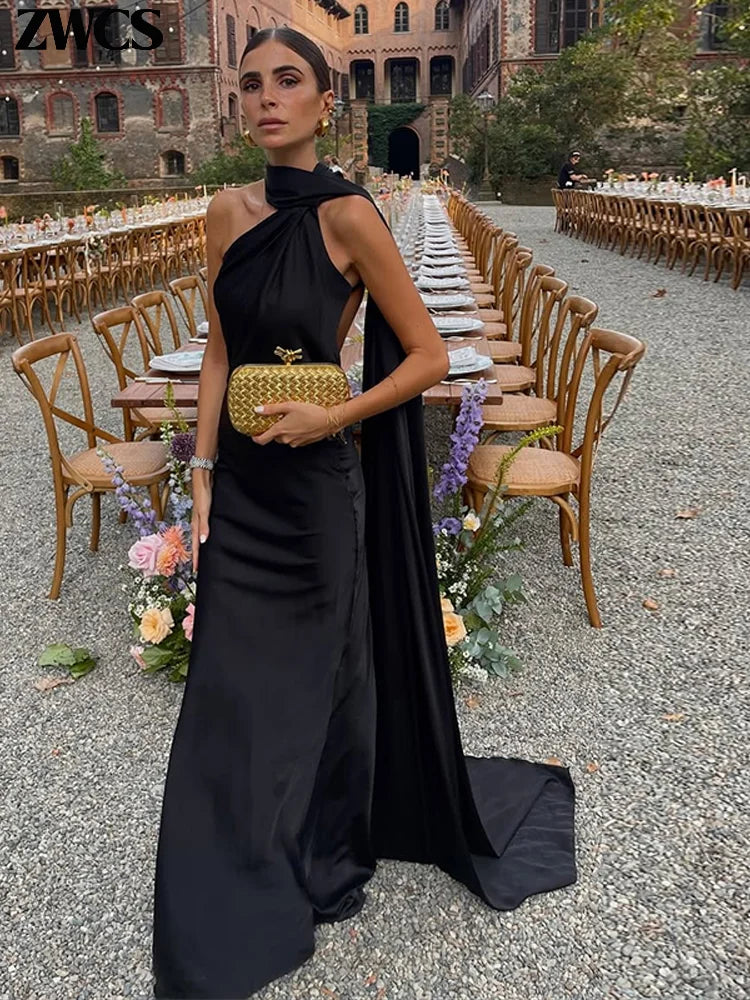 Vestido de Satén con Lazos - Cuello Halter y Espalda Descubierta