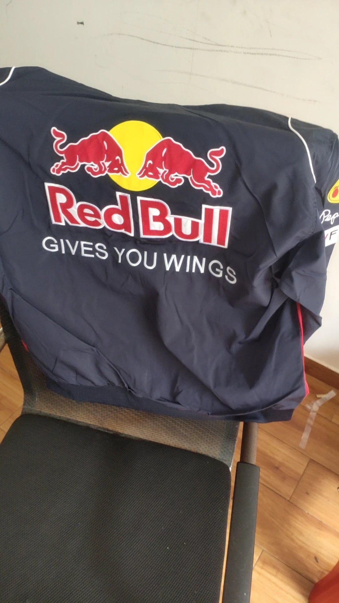 Chaqueta Red Bull de Motociclismo - Bordado Premium Hombre/Mujer