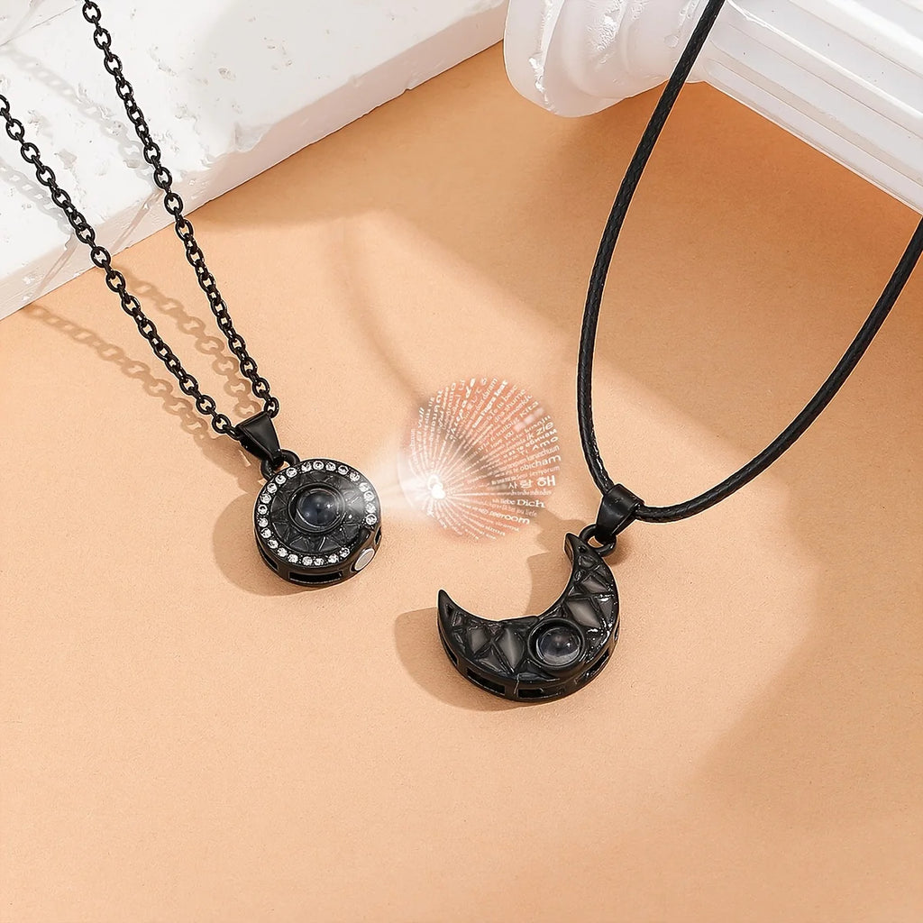 Collar Proyección Luna y Sol 2 Piezas - Te Quiero 100 Idiomas Parejas