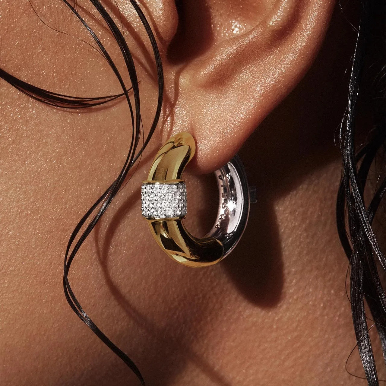 Aros Acero Inoxidable Zirconia Vintage - Huggie Waterproof Colores Mujer