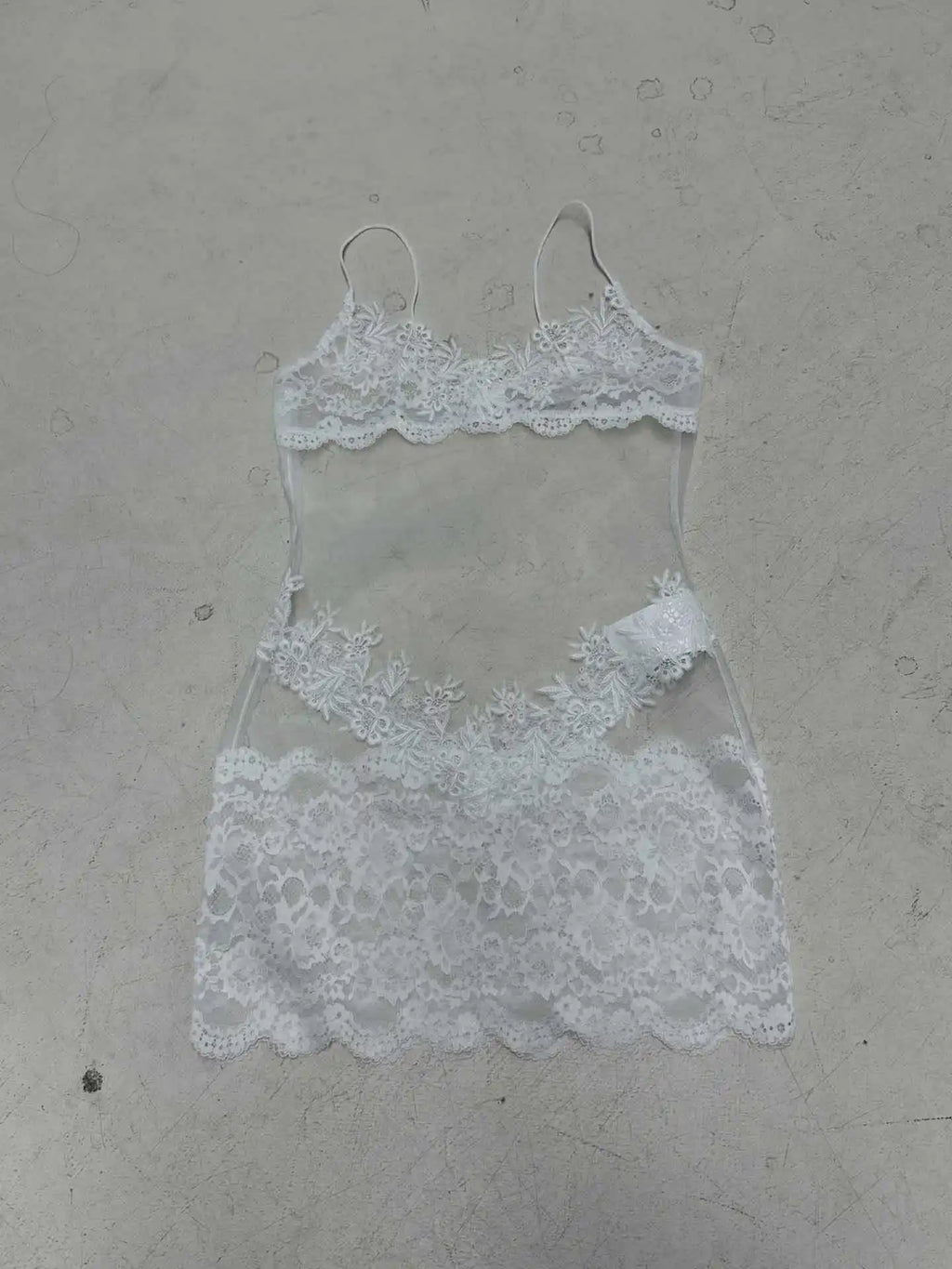 Vestido Mini Sexy con Encaje Transparente - Tirantes Finos