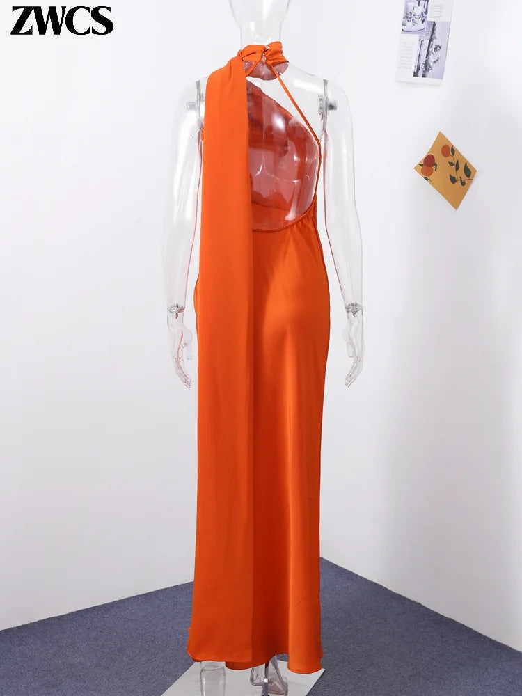 Vestido de Satén con Lazos - Cuello Halter y Espalda Descubierta